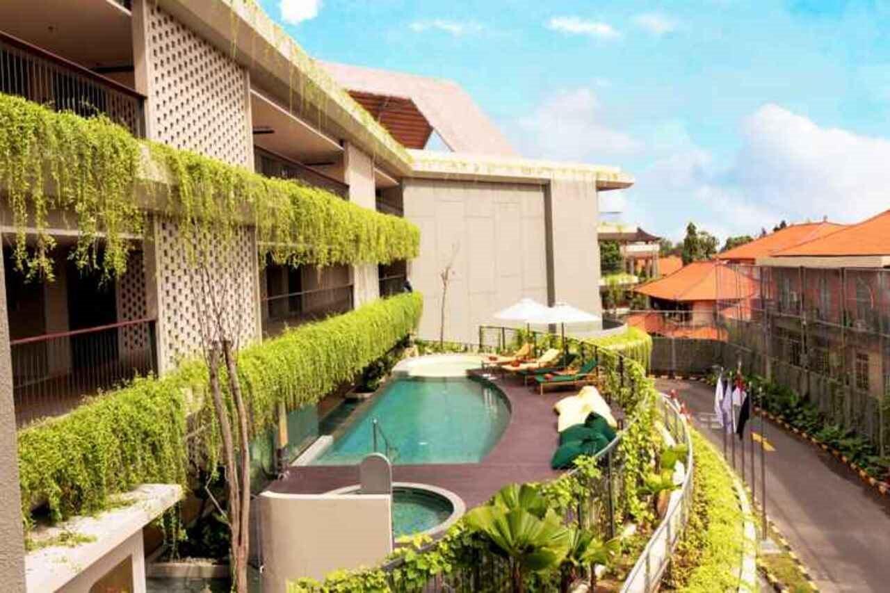 Beachwalk Residence Kuta Lombok Buitenkant foto