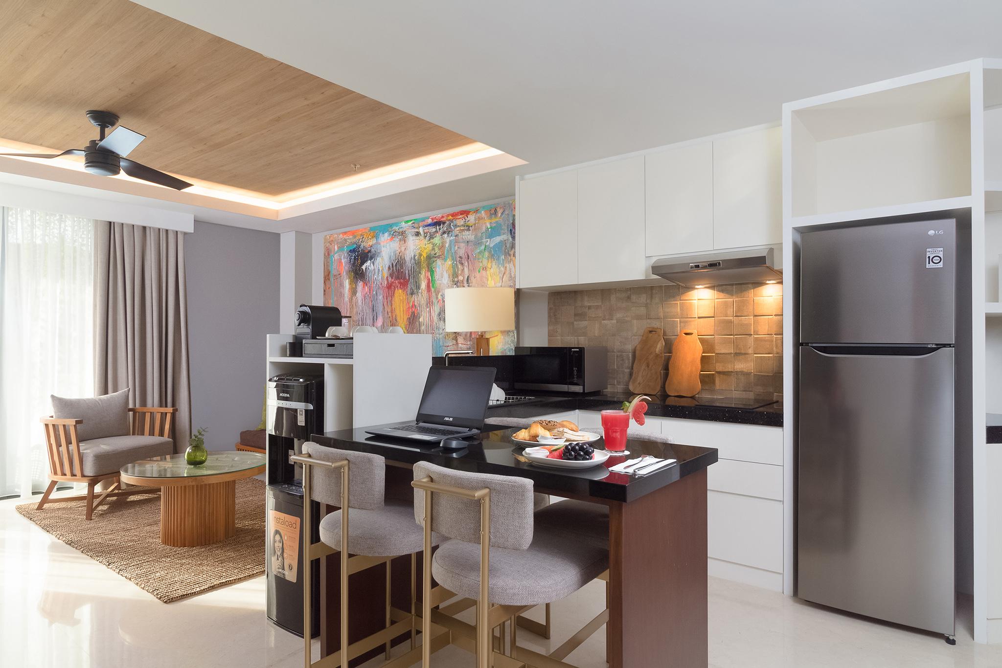 Beachwalk Residence Kuta Lombok Buitenkant foto