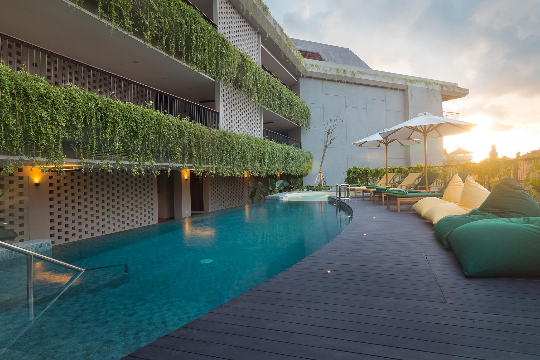 Beachwalk Residence Kuta Lombok Buitenkant foto