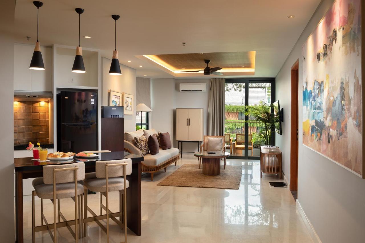 Beachwalk Residence Kuta Lombok Buitenkant foto