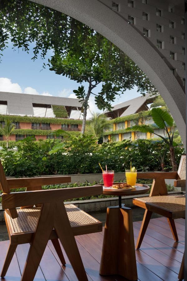 Beachwalk Residence Kuta Lombok Buitenkant foto